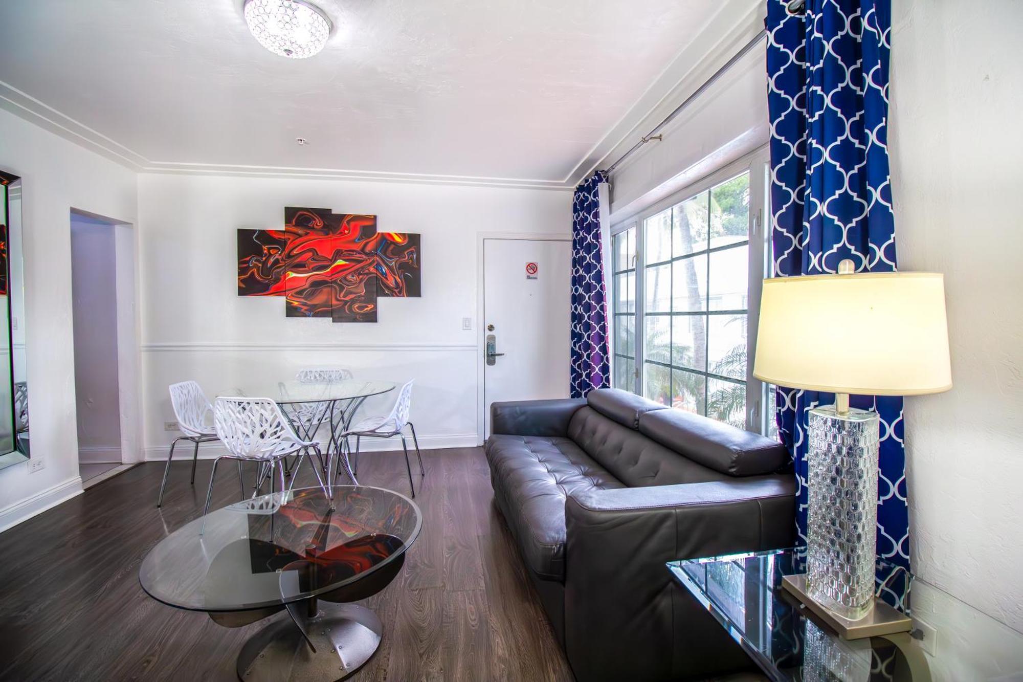 Courtyard Apartments Part Of The Oasis Casita Collection Miami Beach Eksteriør bilde
