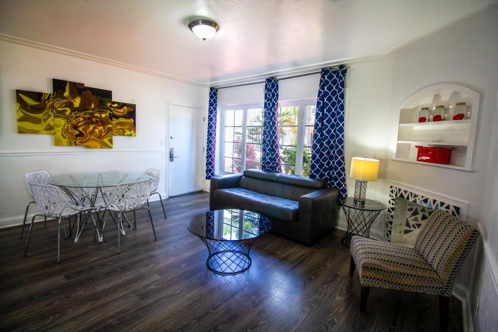 Courtyard Apartments Part Of The Oasis Casita Collection Miami Beach Eksteriør bilde
