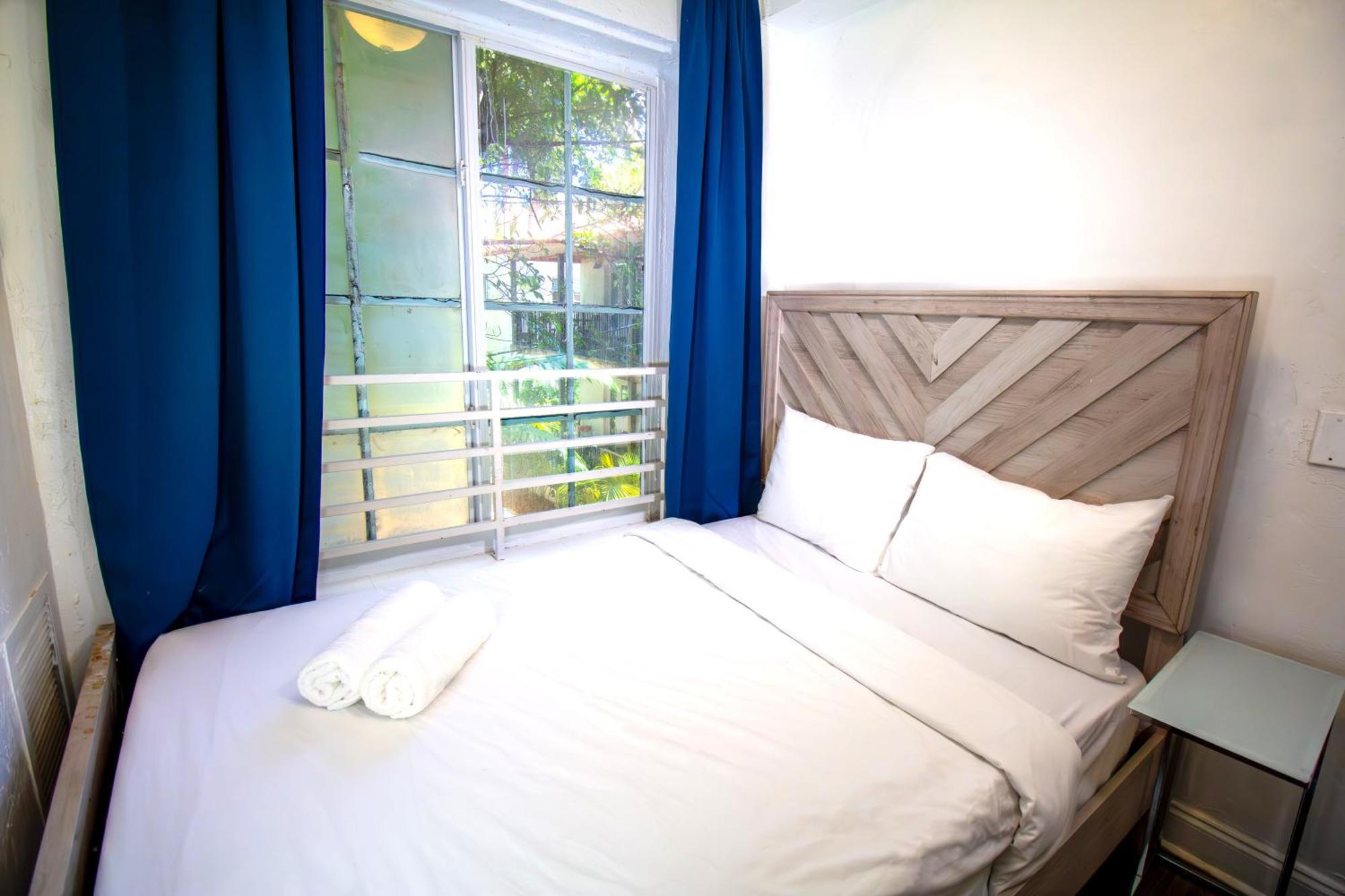 Courtyard Apartments Part Of The Oasis Casita Collection Miami Beach Eksteriør bilde
