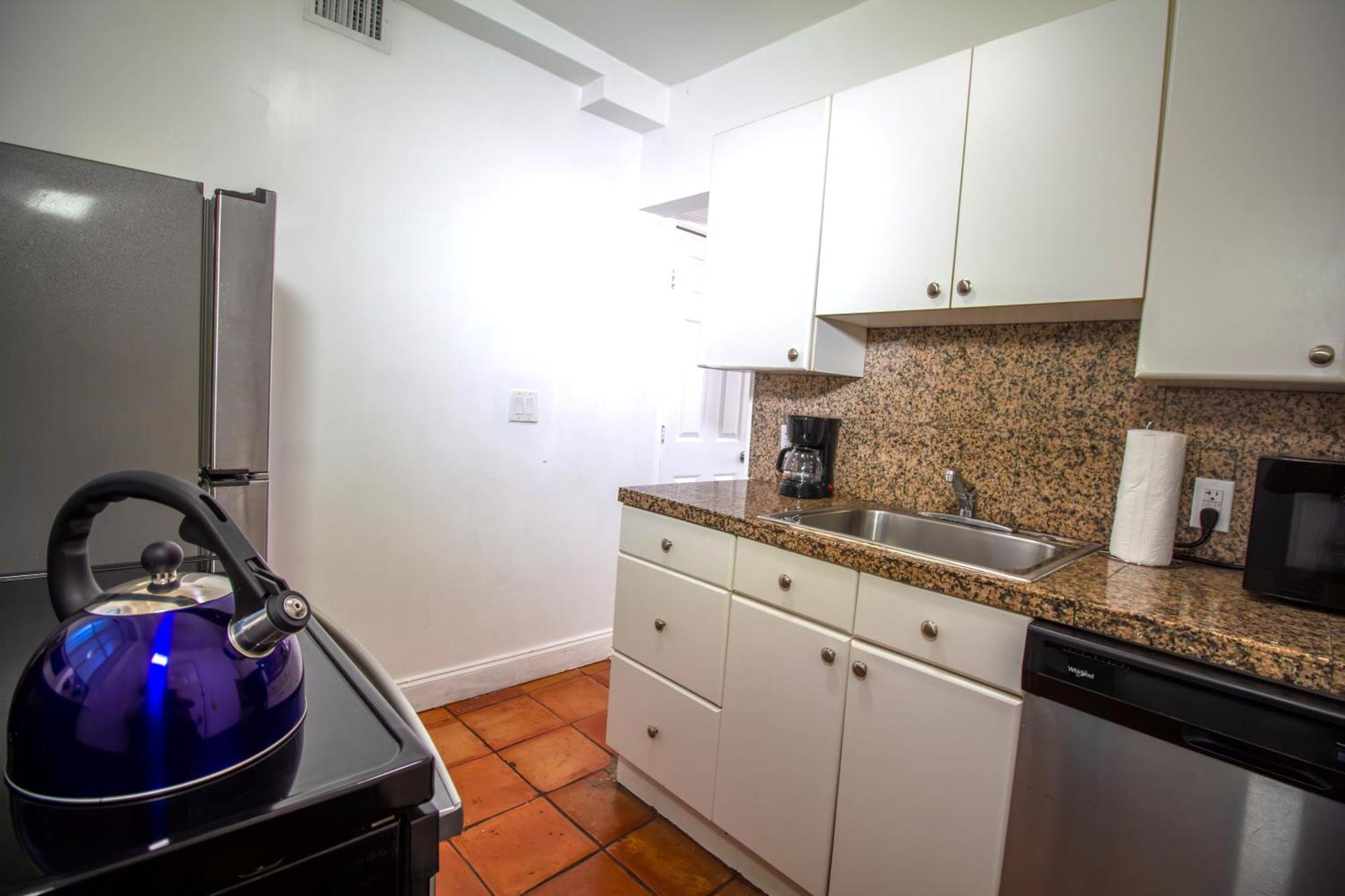Courtyard Apartments Part Of The Oasis Casita Collection Miami Beach Eksteriør bilde