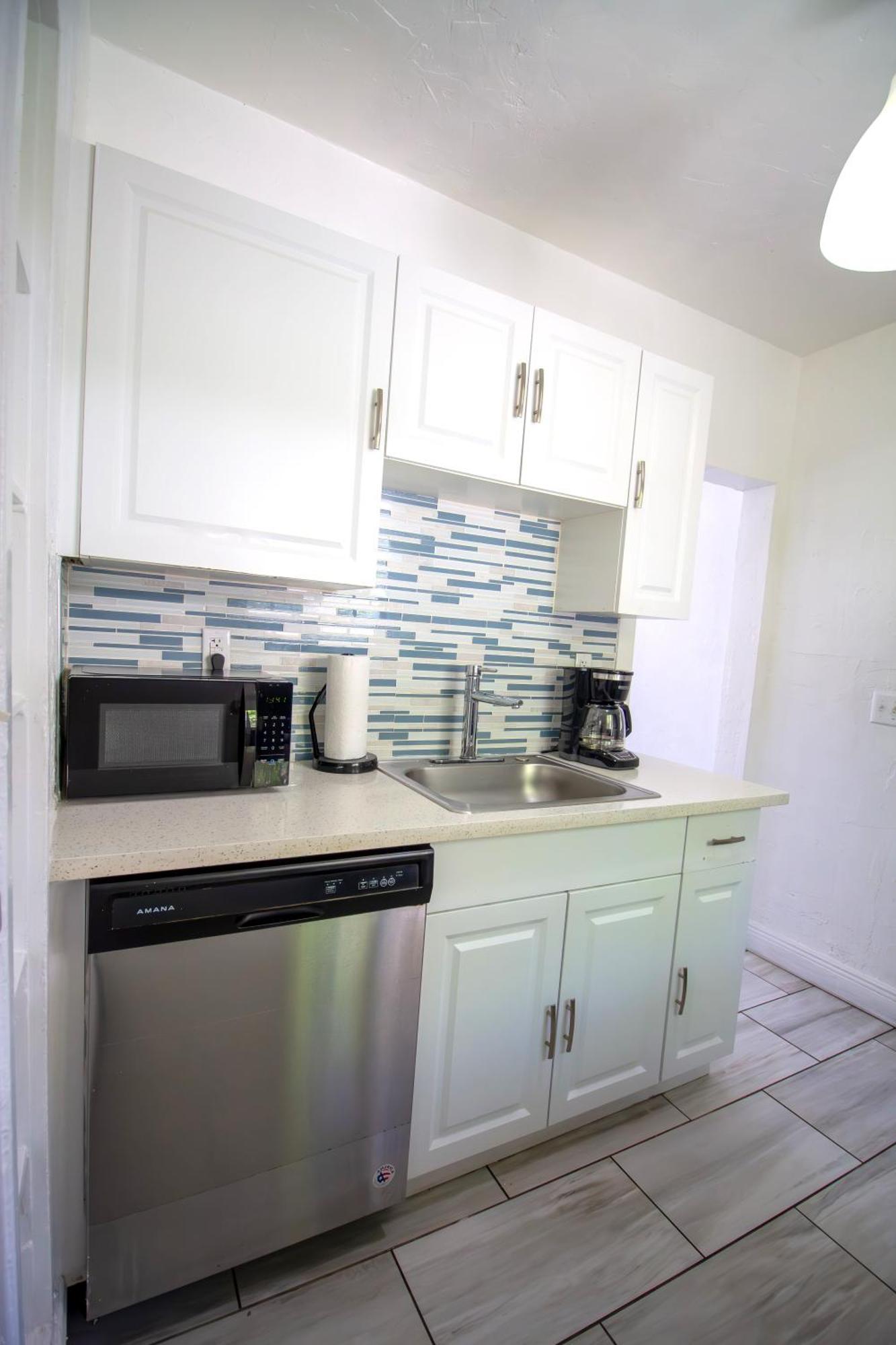 Courtyard Apartments Part Of The Oasis Casita Collection Miami Beach Eksteriør bilde