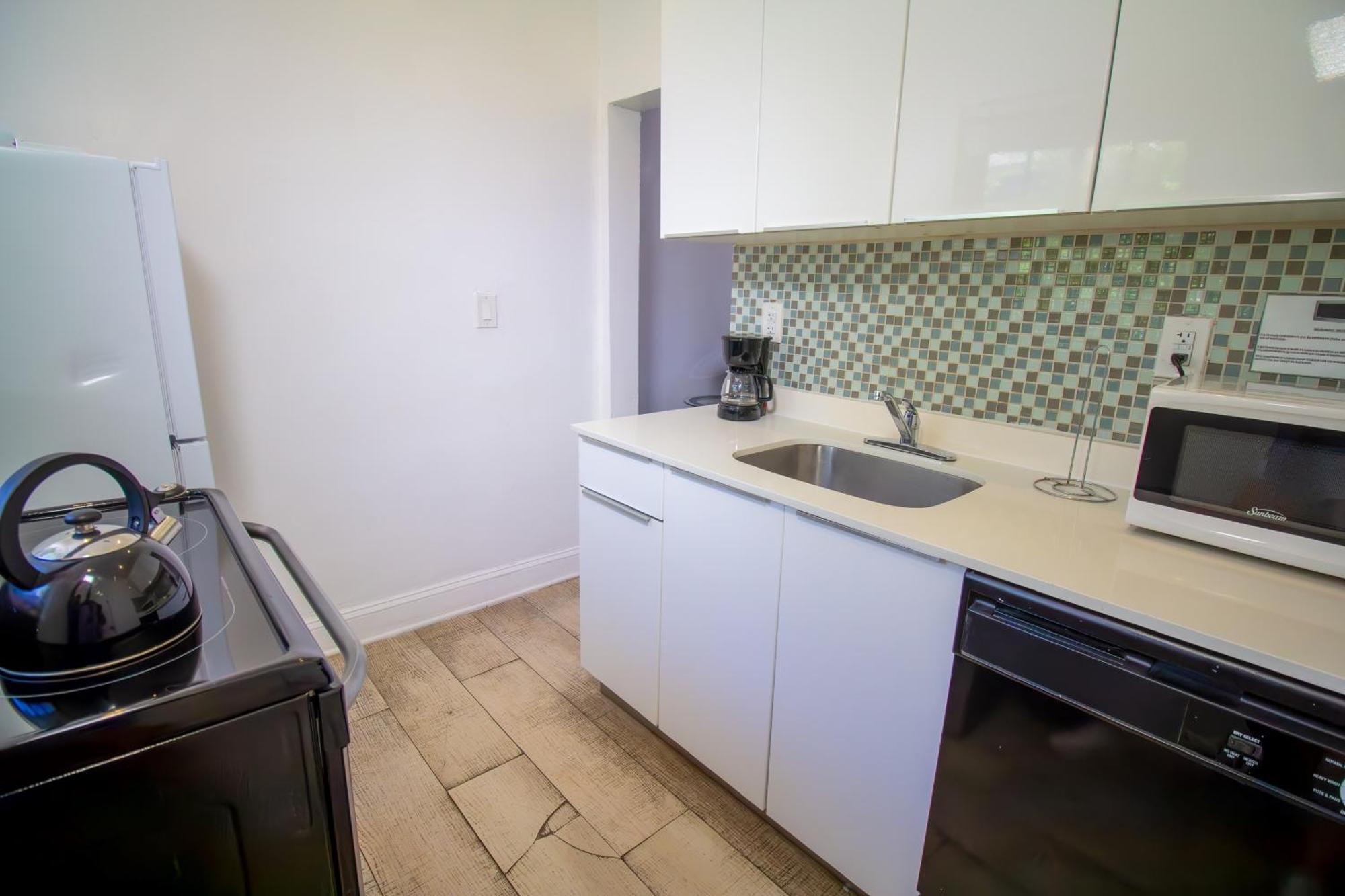 Courtyard Apartments Part Of The Oasis Casita Collection Miami Beach Eksteriør bilde