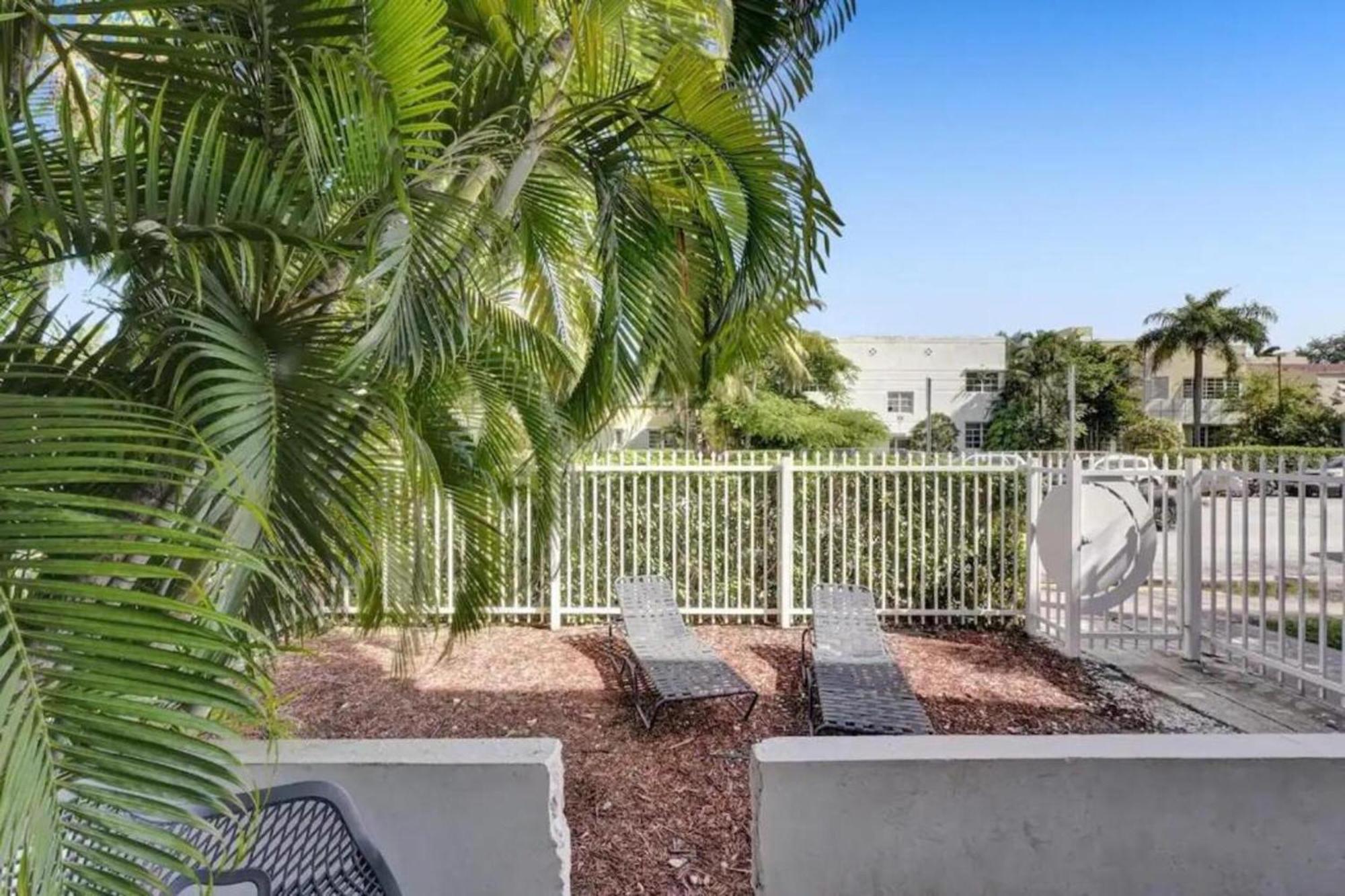 Courtyard Apartments Part Of The Oasis Casita Collection Miami Beach Eksteriør bilde